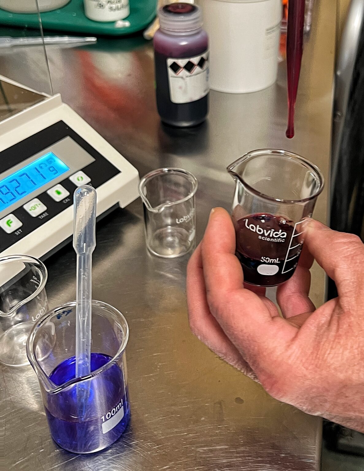 Beau Swicegood developing a formula sample in the Chaé laboratory